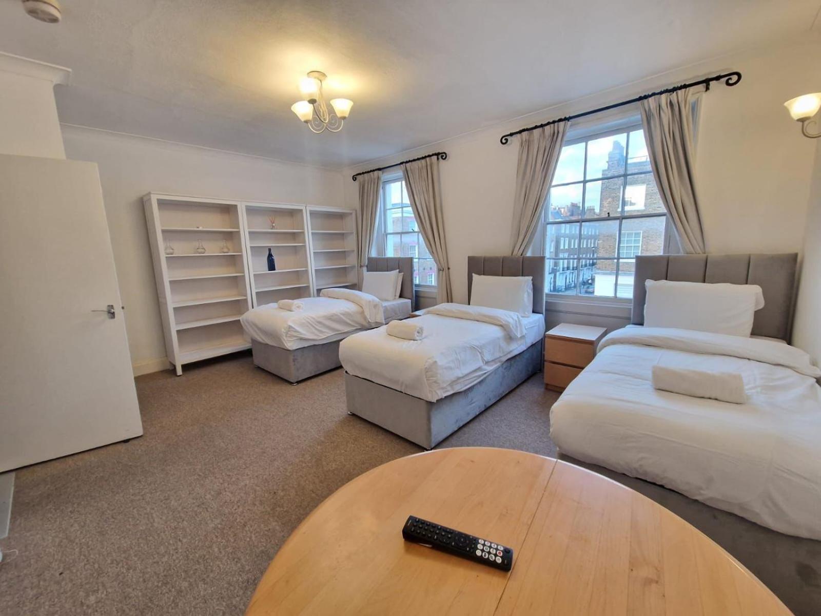 Baker Street Apartments London Bagian luar foto