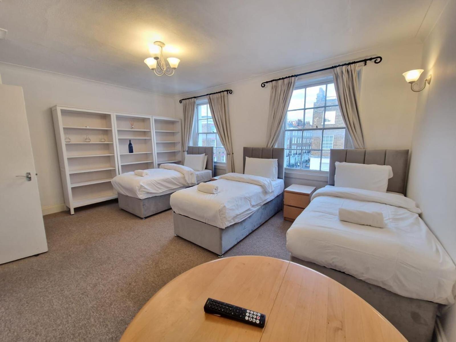 Baker Street Apartments London Bagian luar foto