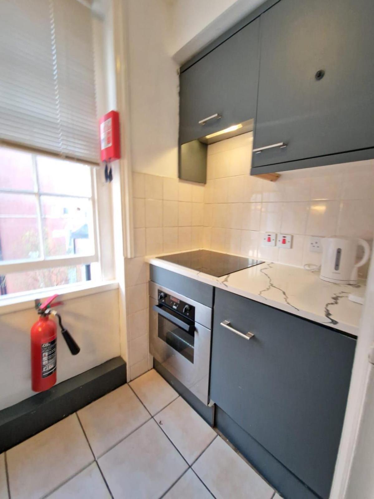 Baker Street Apartments London Bagian luar foto